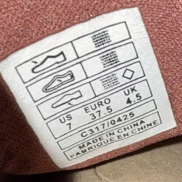 NWT Rocket Dog Women's Sneakers 7M - Maroon  Cheery Hi Flaxville Corduroy - Picture 6 of 9